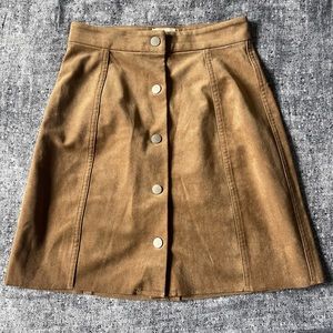 Aritzia Wilfred Free skirt size 00 NWOT